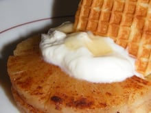 Ananas rôti à la vanille et au gingembre