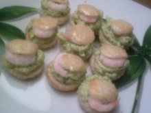Mini vol au vent à la crème d'avocat