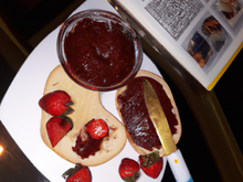 Glaçon au Nutela avec sa confiture de fraises