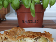Tourte aux courgettes et basilic frais