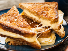 Grilled cheese : voici comment réaliser ce sandwich au cœur coulant de fromage, idéal pour l'automne