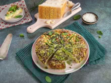 Frittata primavera au Grana Padano AOP, pommes de terre, petits pois et épinards