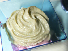 Crème de betterave et mousse d'avocat en verrine