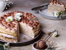 Chandeleur : oubliez la simple crêpe au sucre, osez ce gâteau de crêpes façon Tiramisu !