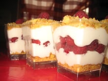 Tiramisu aux framboises et sablés bretons