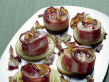 Oignons farcis au foie et au bacon