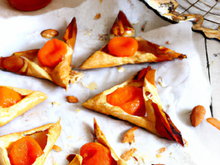 Triangles feuilletés amandes-abricots