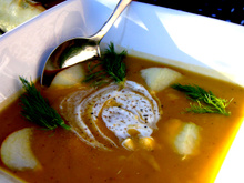 Velouté de patates douces, fenouils, pommes & coriandre