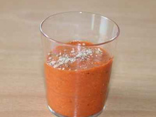 Petites verrines de poivron aux noisettes et sésame