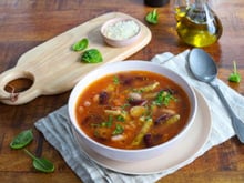 “Excellente soupe réconfortante” : notée 4.8/5, cette recette de minestrone comme en Italie va réchauffer votre hiver !