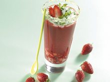 Gaspacho de fraises Label Rouge,  chantilly basilic