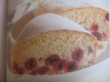 Gâteau aux griottes aux amandes