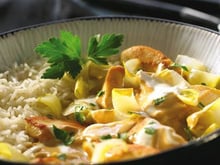 Ragoût de blancs de poulet aux chicons