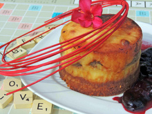 Cheesecake  foie gras - ail crémeux  à  la Tomme des Pyrénées, compotée de guignes au Floc rouge