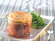 Bocal de Parmentier de canard et de confit d'aubergine