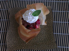 Fraise gariguette praliné en brick