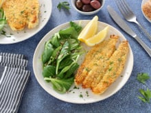 Poissons panés, tartines de patates douces et crevettes, nuggets maison, velouté de carottes et gratin de gnocchis : le menu de la semaine du 31 octobre au 4 novembre