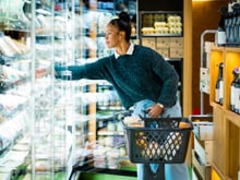 Régime anti-inflammatoire : la liste de courses idéale pour débuter sans se ruiner