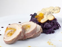 Filet mignon aux abricots, chou rouge à la flamande