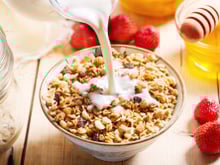 Yuka dévoile son classement 2024 des meilleurs mueslis et granolas à choisir en supermarché !