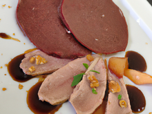 Carpaccio de magret de canard et son foie gras