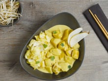 Wok de lapin au curry et aux poires