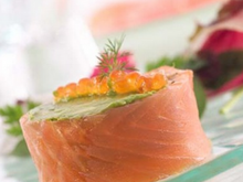 Rouleau de saumon fumé à l'avocat