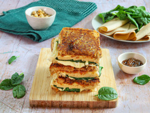 Rapide, fondant et gourmand, ce grilled cheese végé aux tranches pois chiches va vous surprendre !