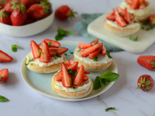 Mini pizza sucrée au mascarpone et aux Fraises du Périgord IGP