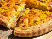La quiche la plus gourmande de l’hiver aux lardons et au reblochon, facile et rapide à préparer