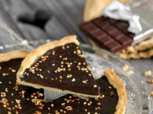 Tarte au chocolat : Christophe Michalak dévoile sa recette aussi généreuse que gourmande !