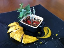 Poulet au curry et au miel et son tian de légumes au chèvre ! Plat familial