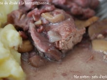 Sauté de dinde façon bourguignonne