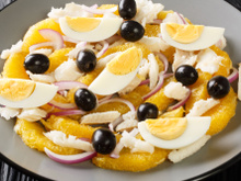 Cette salade d’hiver espagnole est idéale pour faire plein de vitamines et remplacer la tomate-mozza !