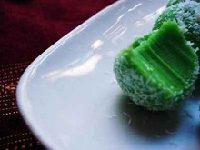 Truffes au pandan et à la noix de coco