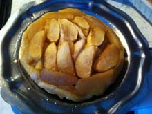 Tarte tatin vanillée au caramel liquide 