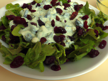Salade de raisins au bleu d'Auvergne