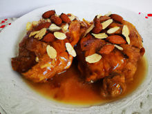 Chapon au miel et aux amandes