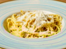 Pâtes cacio e pepe : un chercheur en physique a (enfin) trouvé le secret pour réussir la sauce sans grumeaux