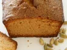 Cake à la cardamome et à la cannelle