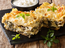 “C’est la régalade !” : voici comment faire les lasagnes forestières de Cyril Lignac