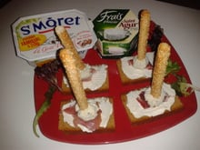 Sucettes de st agur sur tartine de st moret