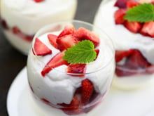 Dessert facile aux fraises et petits suisses