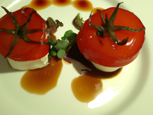 Chèvre pressé aux tomates confites