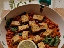 Lentilles épicées et Tofu fumé