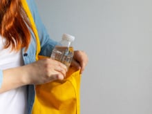 Cette habitude quand vous buvez de l'eau est mauvaise pour votre santé