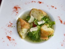 Riscoperta de pain cuit aux brocolis