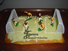 Gâteau d'anniversaire "Terrain de football"