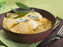 Raviolis aux pousses d’épinard et ricotta