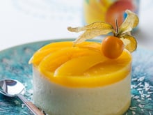 Bavarois exotique, ananas, mangue & noix de coco